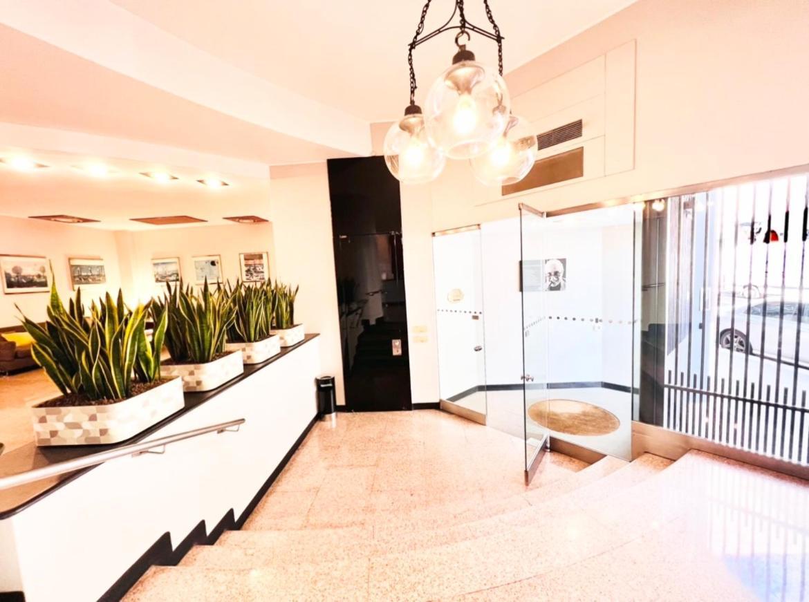 Duomo City Center - Petit Studio Μιλάνο Εξωτερικό φωτογραφία